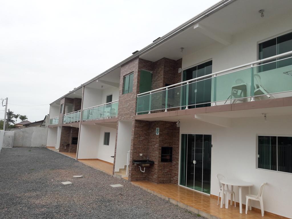 Conjunto Residencial Verdes Mares Guaratuba Extérieur photo
